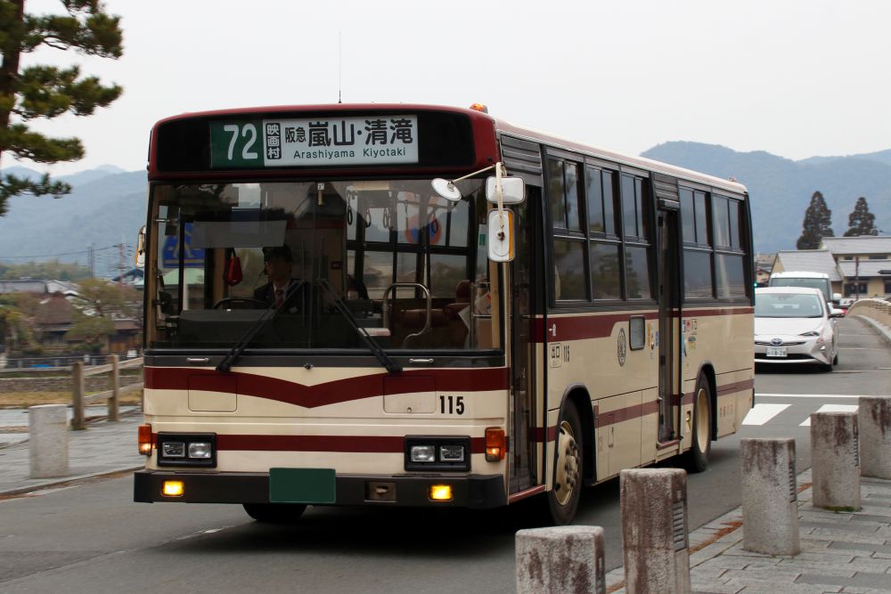 京都バス