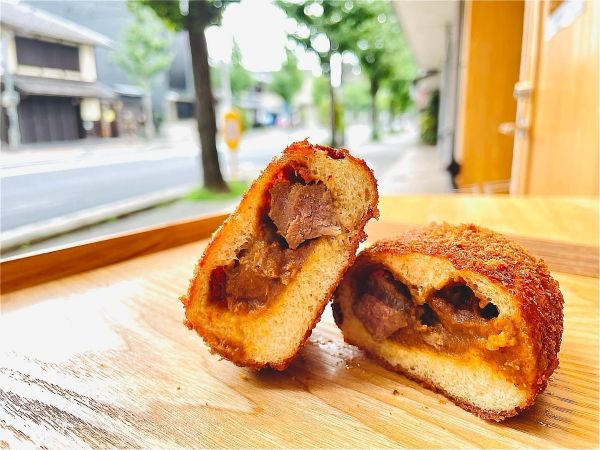 ライオンベーカリー