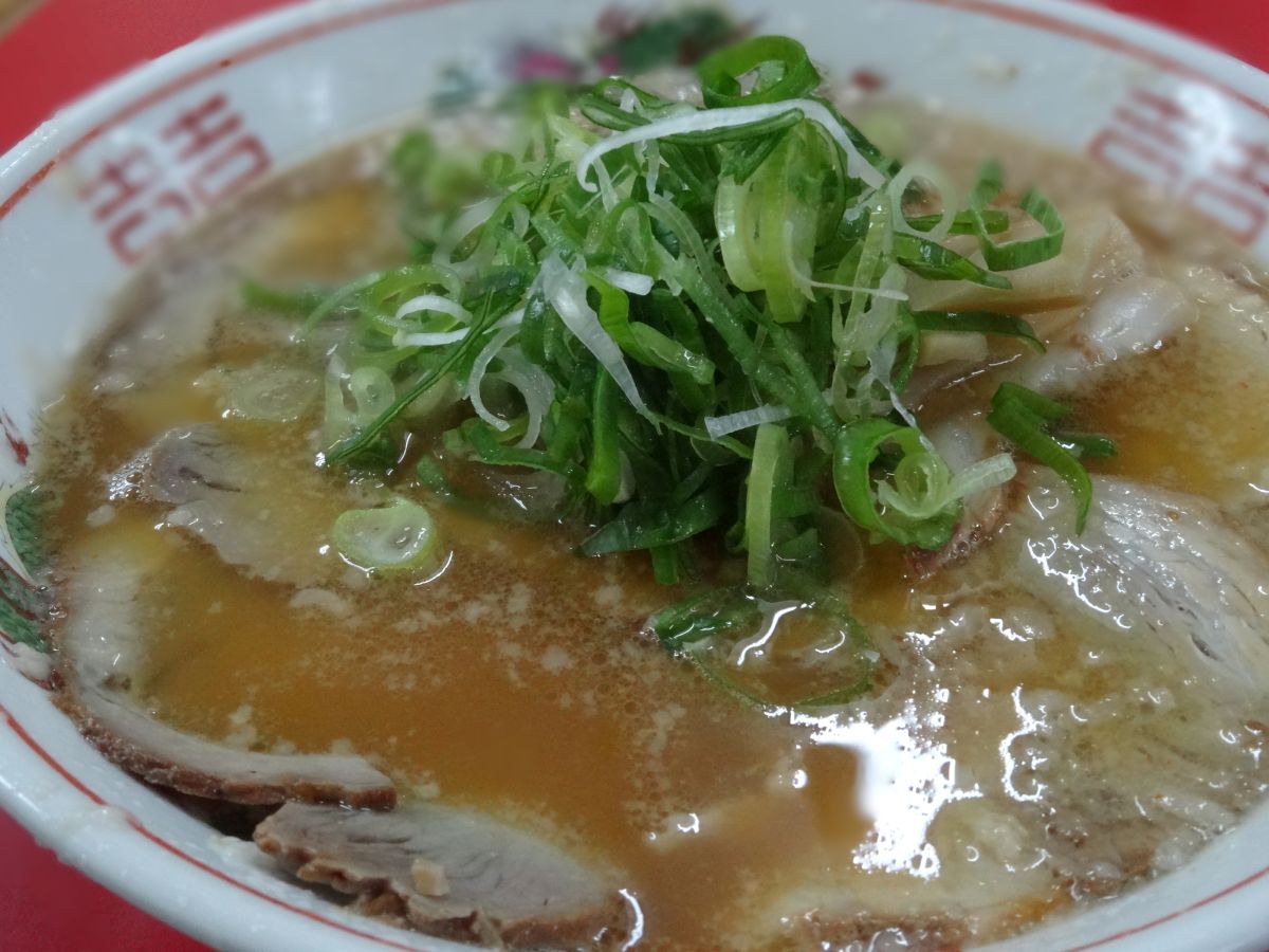 中華そば ますたに