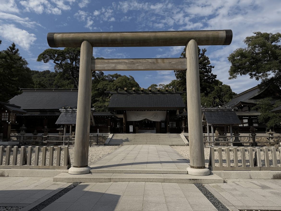 元伊勢籠神社の本殿